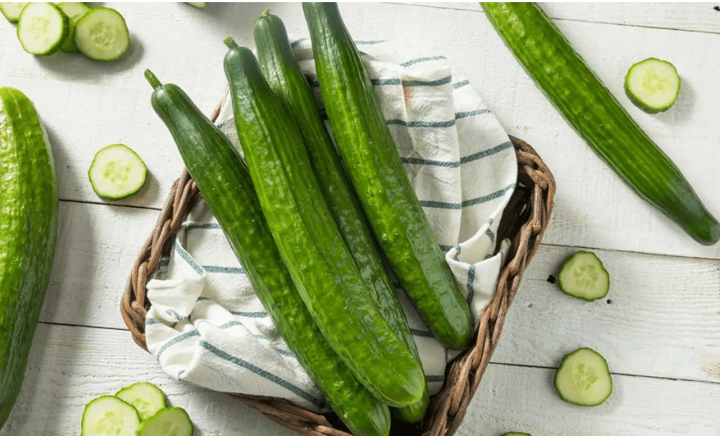6 Health Benefits of Eating Cucumber