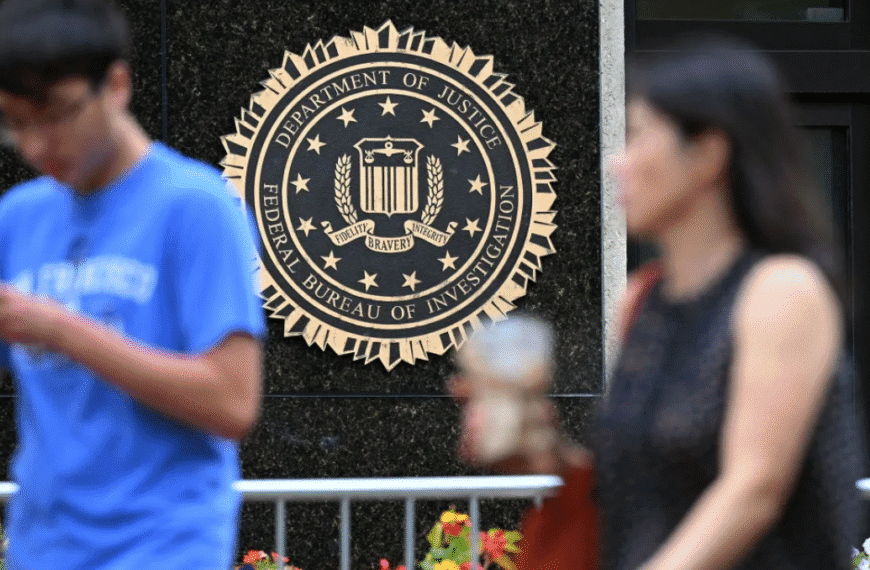 FBI warns hackers use AI voice to pose as US officials