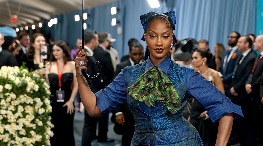 Tems’ “Love Me JeJe” Surpasses 500K U.S. Sales, Eligible for RIAA Certification